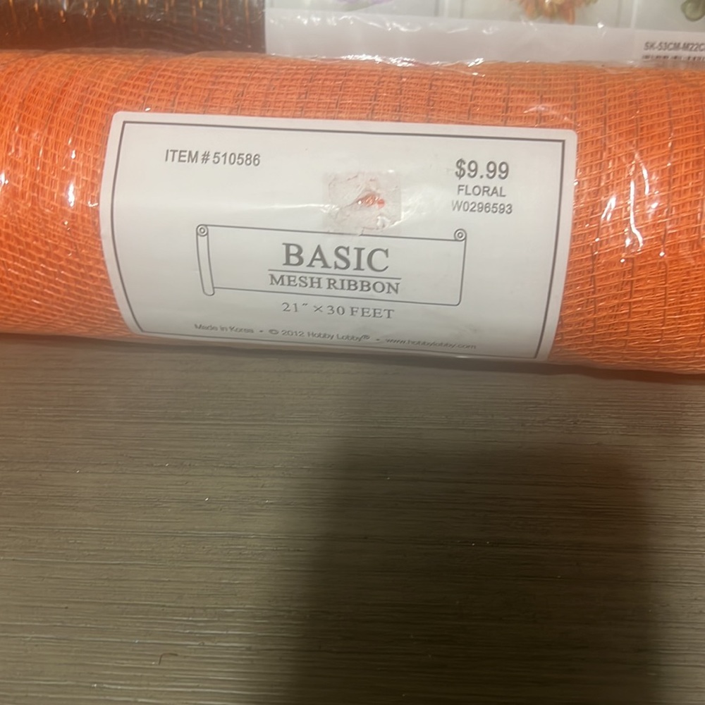 New Fall deco mesh - Picture 2 of 4